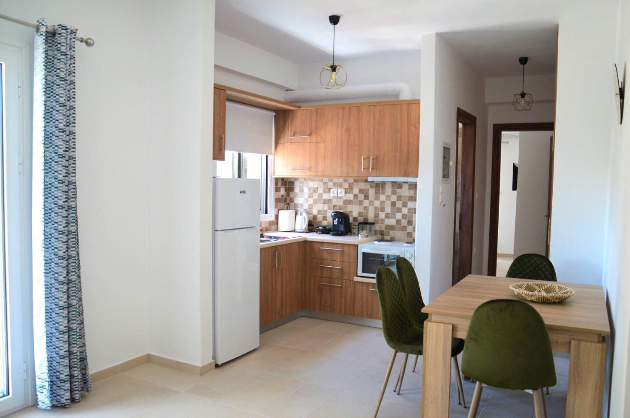 Α & D Perikleous Apartments Kastro-Kyllini Exteriör bild