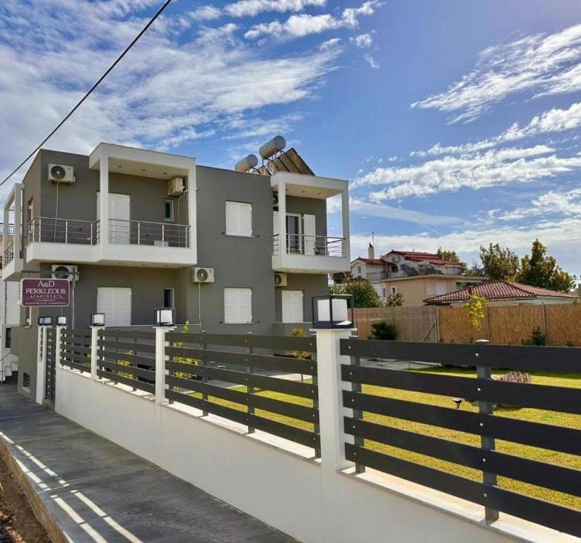 Α & D Perikleous Apartments Kastro-Kyllini Exteriör bild